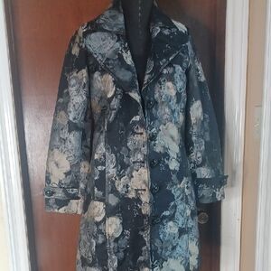 LIGHTWEIGHT WOMEN LONG COAT
